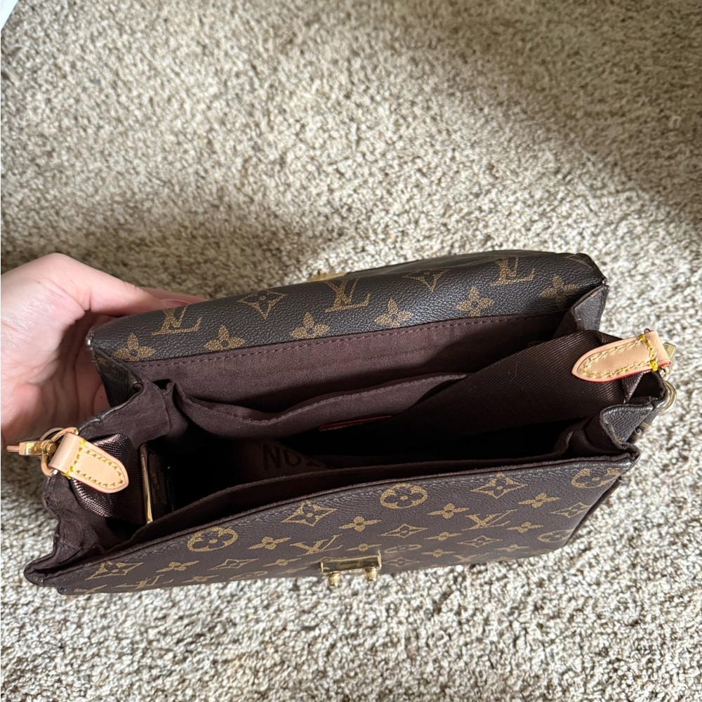 Lv Monogram Bag - image 3